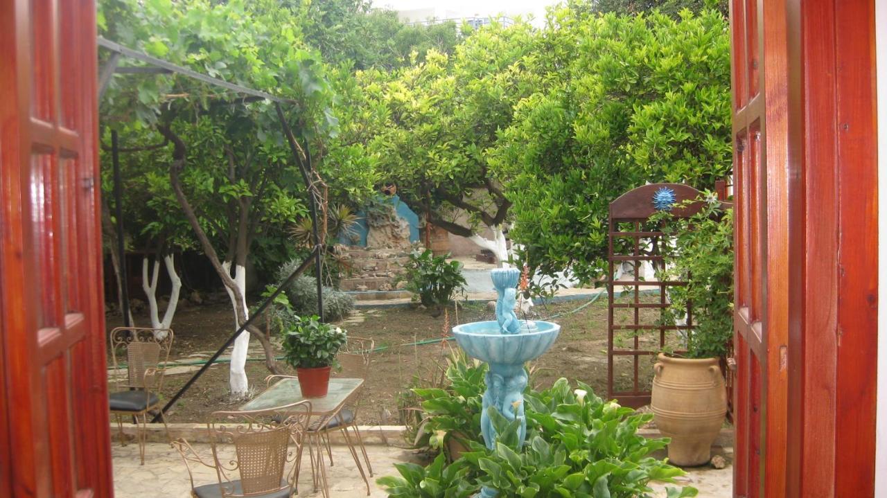 אפרטהוטל Makrýgialos Theodora מראה חיצוני תמונה